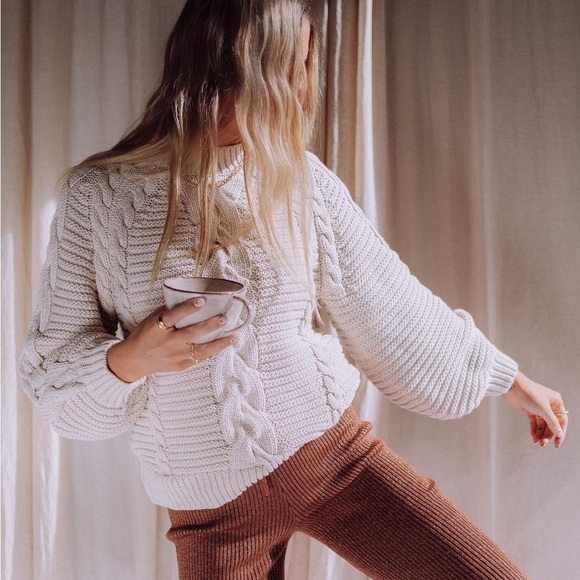 🛑 SOLD 🛑 Spell Brunch Cable Knit Jumper in Sand 🫶 - Picture 3 of 16